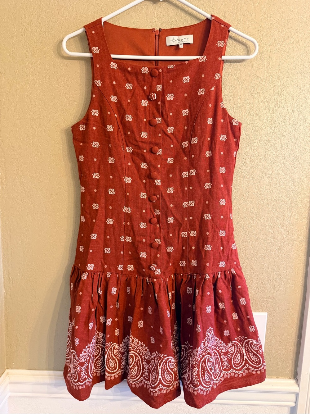 WAYF Terracotta Paisley Drop-Waist Sleeveless Dress
